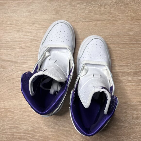 Jordan 1 Retro High "Court Purple” Size 2.5Y NWT - Picture 7 of 10